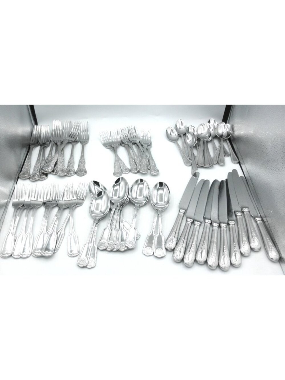 Hotel (stainless) by Towle 75 Piece Mixed Lot of Flatware Pattern Code: TWSHOT